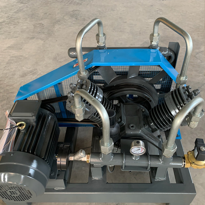 Compresor booster de tornillo 40 bar integrado para línea de producción de soplado de botellas PET